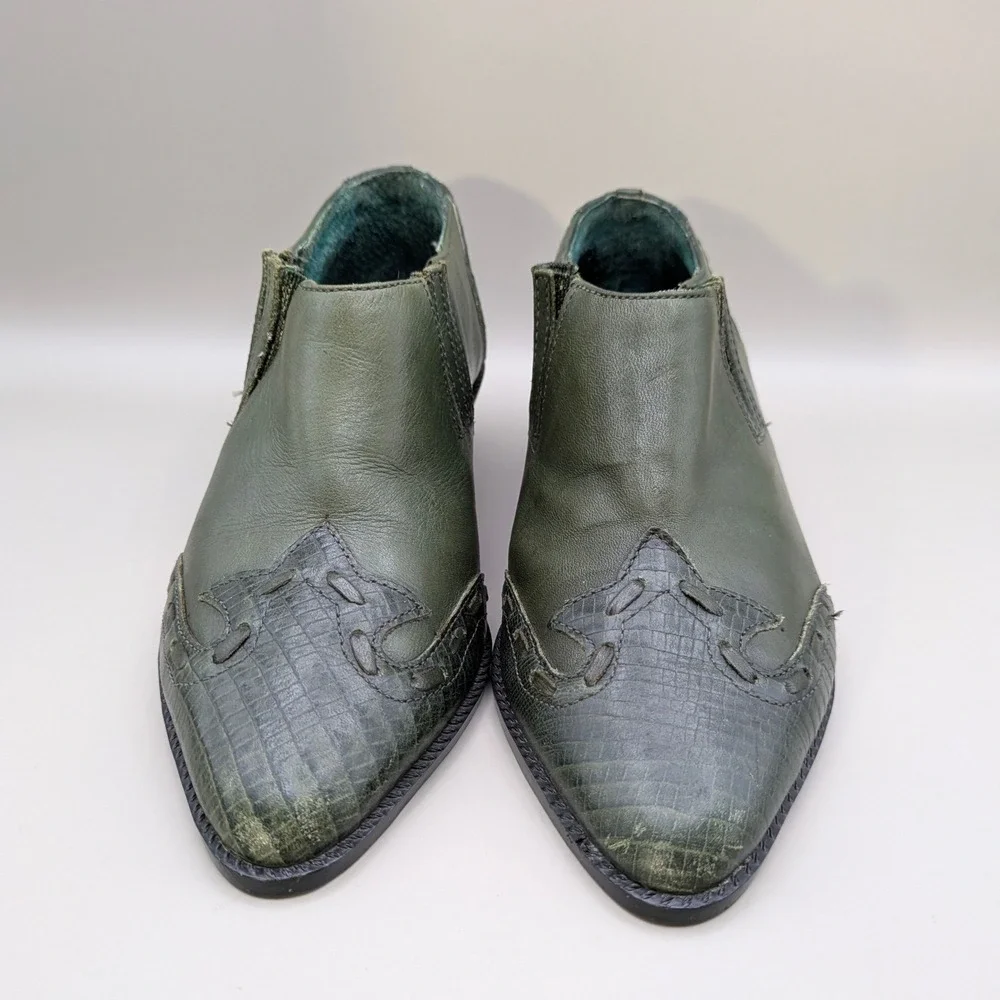 Vintage Nine West Sage Green Leather Lizard Print Western Booties Size 6.5